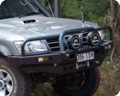 TJM BULL BAR T15 BLACK STEEL