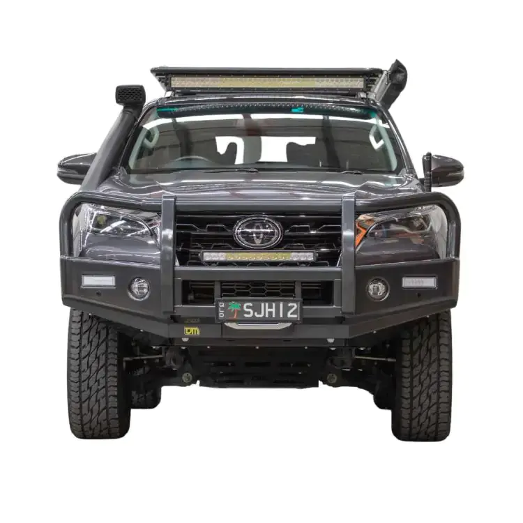 <strong>TOYOTA FORTUNER</strong>