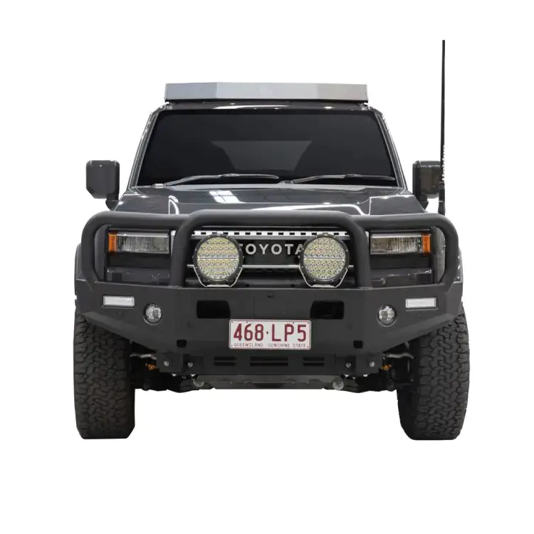 <strong>TOYOTA PRADO</strong>