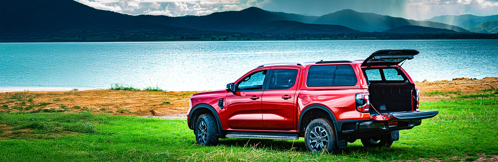 Free Tailgate Assist With <br>Select Aeroklas Canopies.